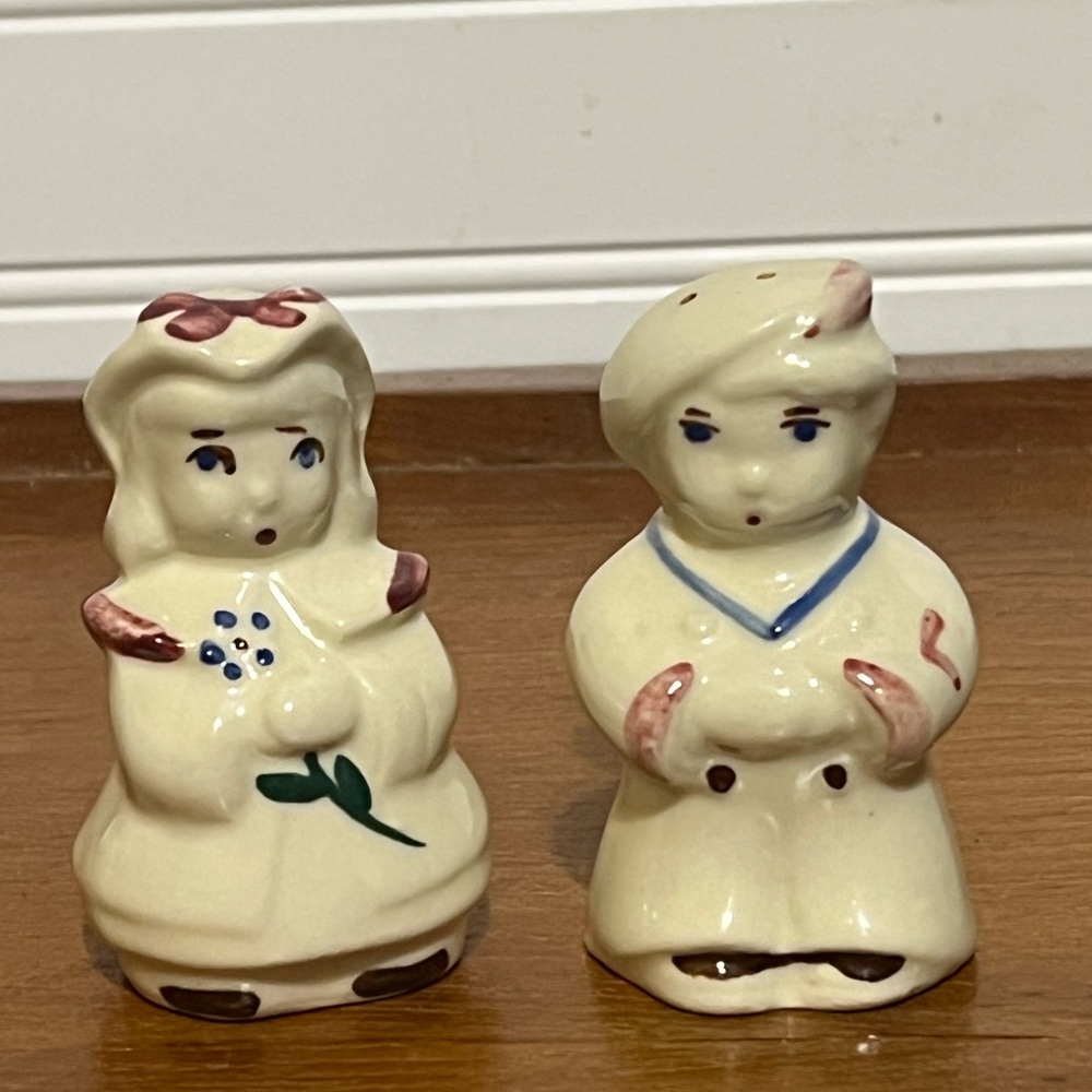 Vintage Shawnee Pottery Dutch Girl and Boy Salt and Pepper Shakers